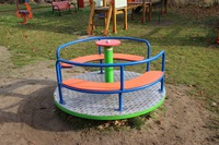 Plac zabaw przy przedszkolu w Sokolnikach
